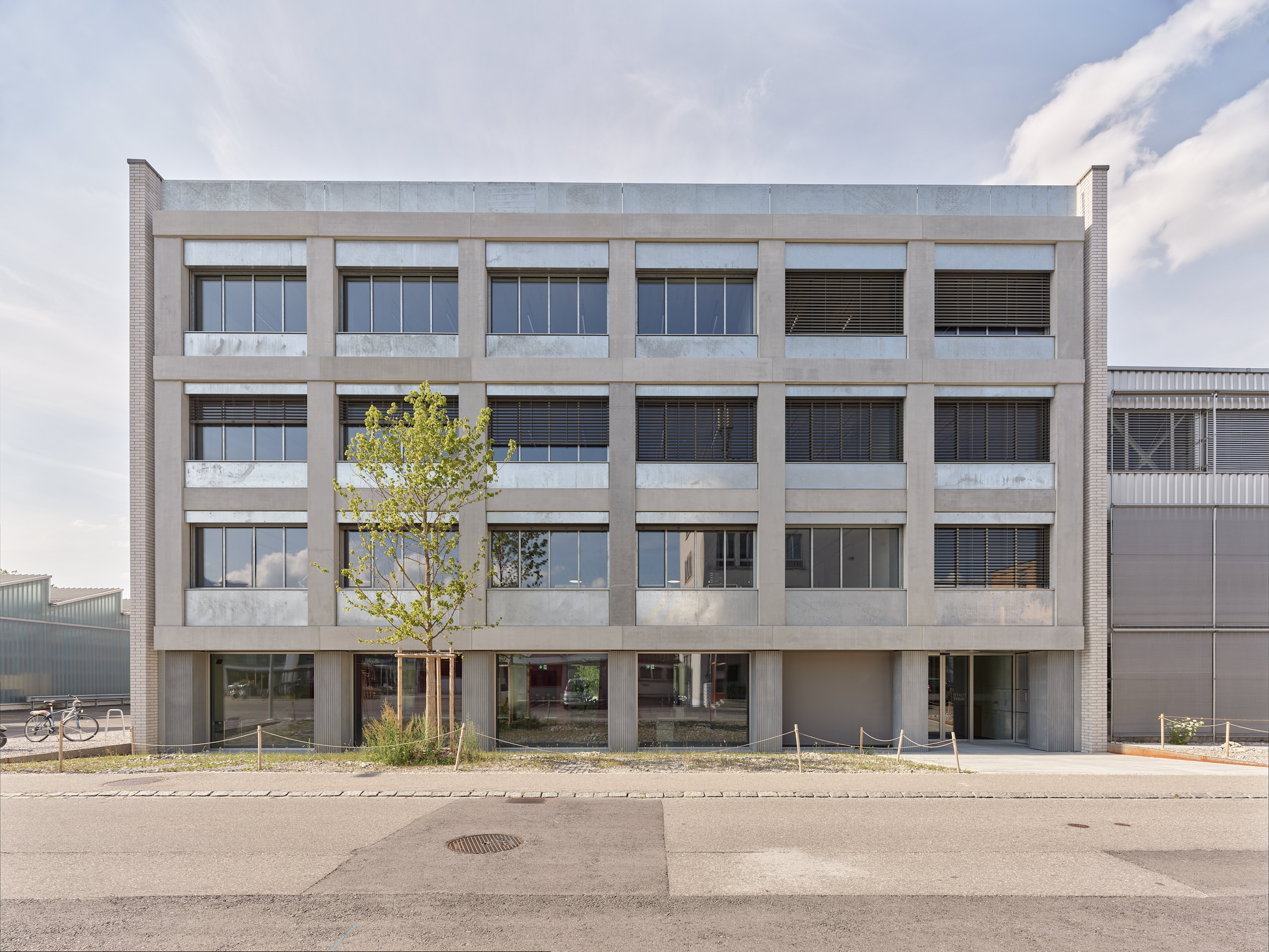 Ahp0104 AIQ4 018294p